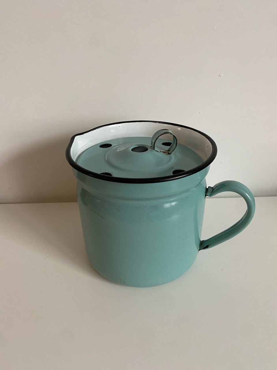 1950s Enamel Milk Kettle ("Bouilloire du lait")